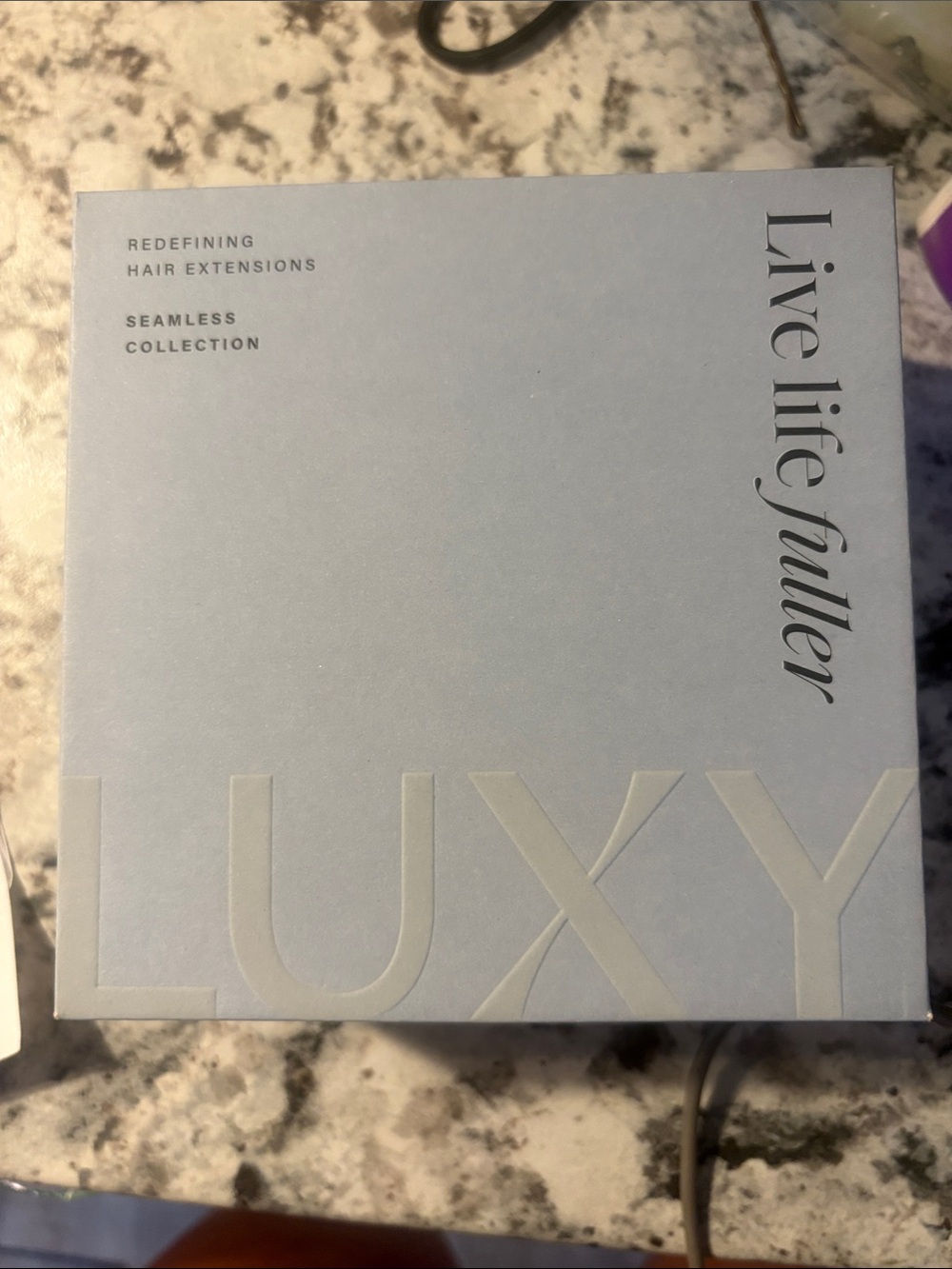 Luxy dirty Blonde highlights seamless Clip-In Hair Extension - brand new in box - Picture 3 of 3